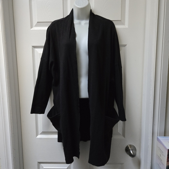 Pact Women's Black Airplane Wrap Cardigan M/L - Picture 2 of 8